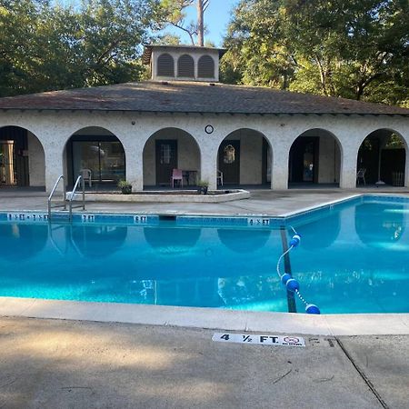 #111 Elaborate Condo Ideal Location 2Brm/2 Parking Hilton Head Island Exterior foto
