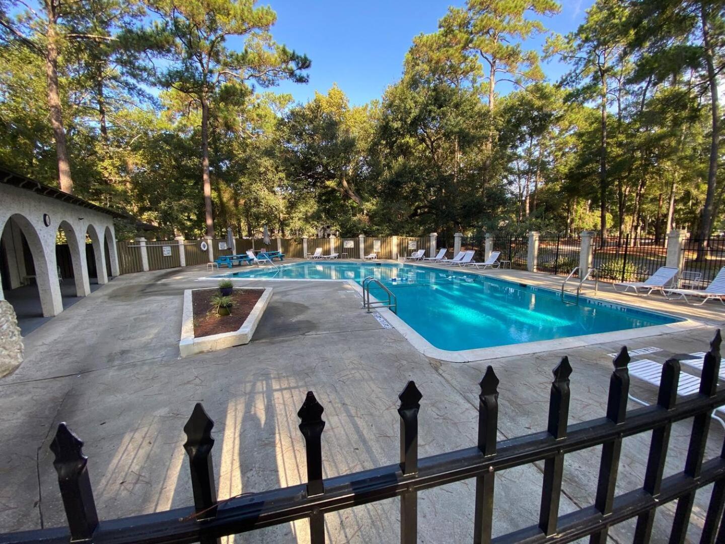 #111 Elaborate Condo Ideal Location 2Brm/2 Parking Hilton Head Island Exterior foto